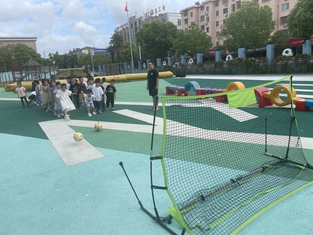 足球的游戲_ps足球游戲哪個(gè)好玩_游戲足球怎么玩